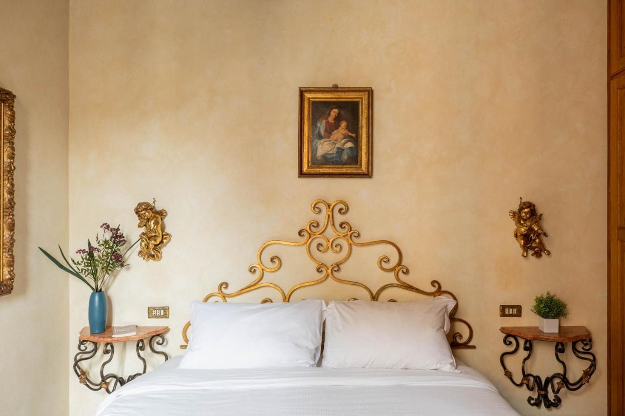 Appartement Iflat Golden Gem In Trevi à Rome Extérieur photo
